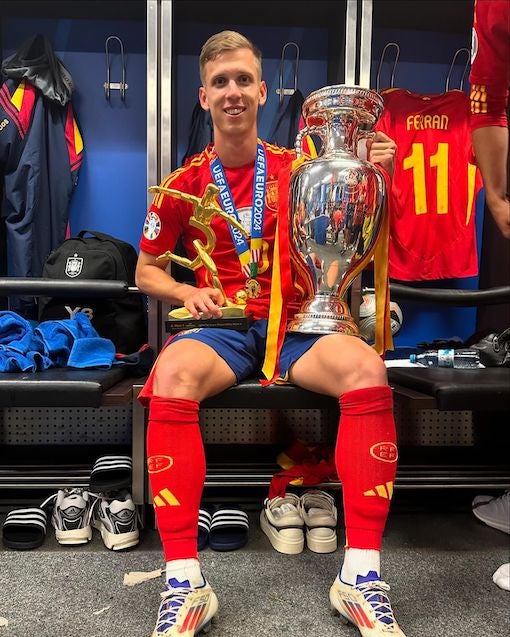 自身は得点王！ダニ・オルモが優勝に歓喜