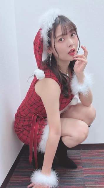 声優 上坂すみれ サンタコスを披露！最高だと話題に！