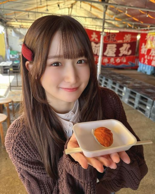 「食べる？」アイドル・貝賀琴莉が彼女目線で勧める◯◯にファンもメロメロ！