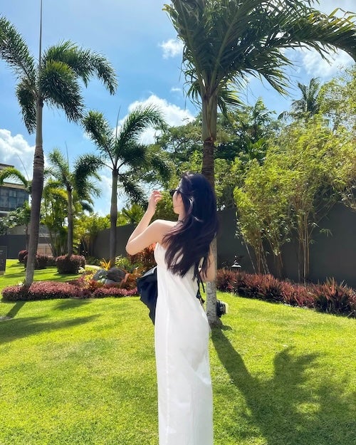 本田真凜 VS 風？夏の思い出ショットにファン歓喜！「風😂最高です😆💗」