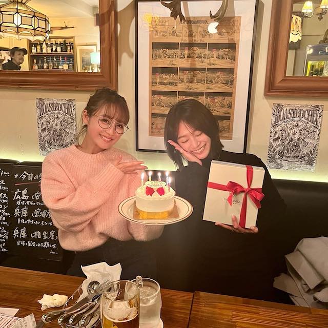 鈴木奈々が青木英李との誕生日2Sを公開！「喜んでくれてめちゃめちゃ嬉しかった」