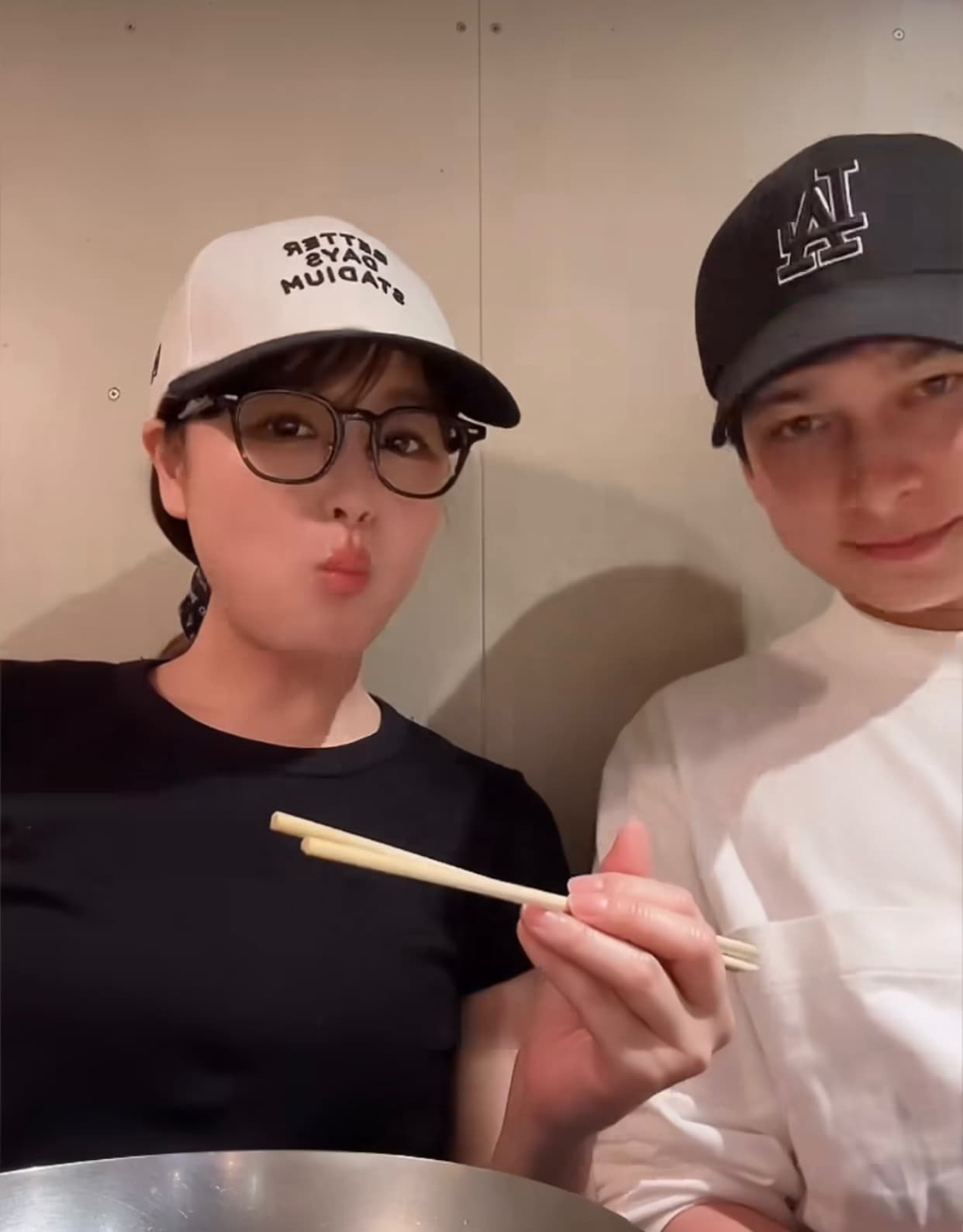 鈴木奈々＆マーティン、デート風仲良し動画公開に反響！