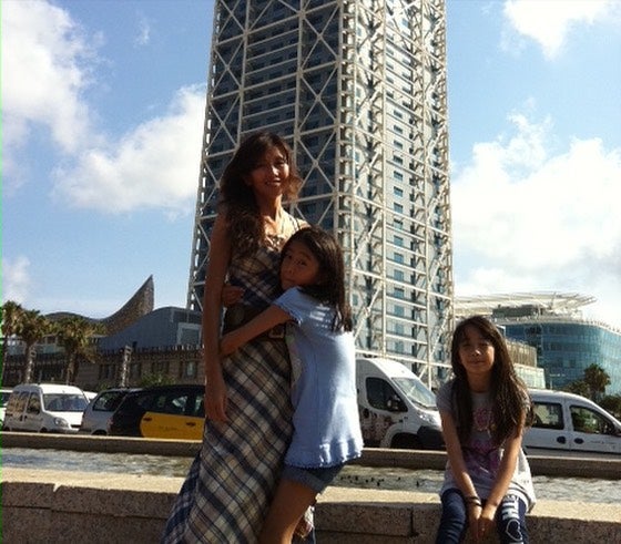 Kōki、母・工藤静香の誕生日をお祝い🎉貴重な幼少時代の写真も公開🌟