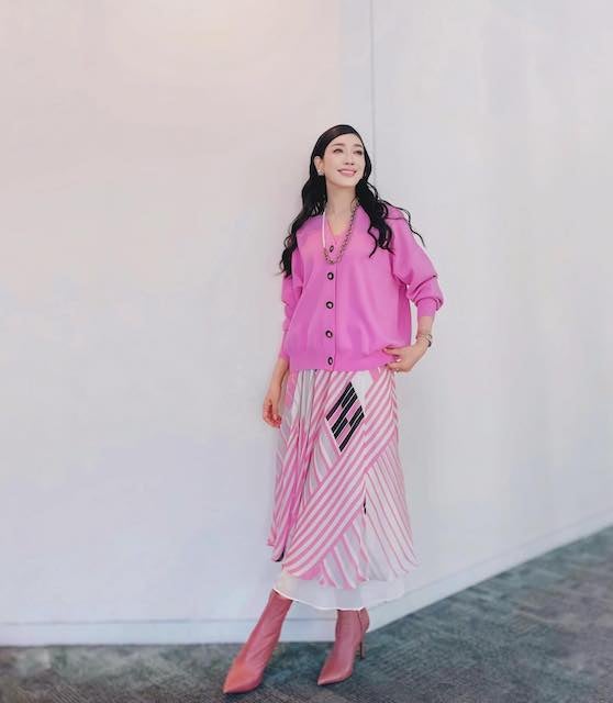 アンミカの春先取りピンクコーデが美しすぎる🌸🌸