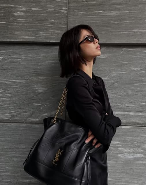 「初めましての現場でちょっと緊張」佐藤晴美ブラックコーデのモデルショットを公開！