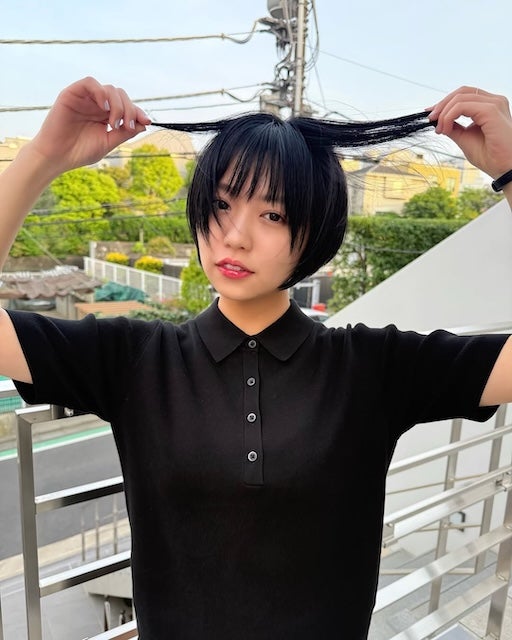 「破壊力がヤバい、、、」大原優乃、“人生最短のショートヘア”にファンからコメント殺到