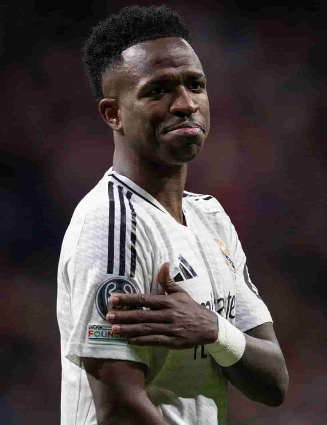 ヴィニシウス、「Cómo te sientes? 🗣️」（調子はどう？）と投稿！