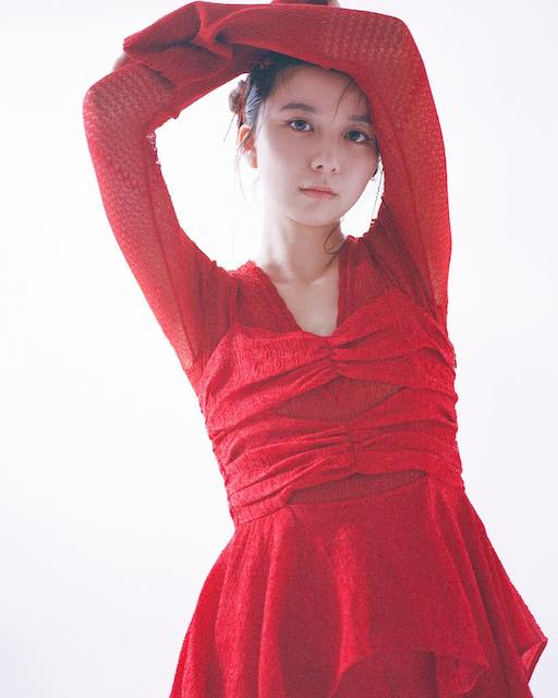 上白石萌歌 ファッションへの想いを語る「言葉を発さなくとも自分を表すことができる…」