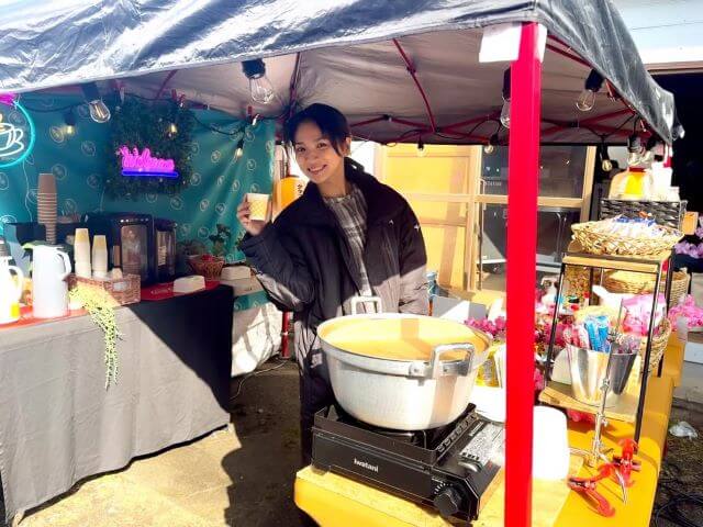 寒い現場のオアシス！最高すぎる現場カフェで絶品チャイ＆おでんに野波麻帆、大興奮！