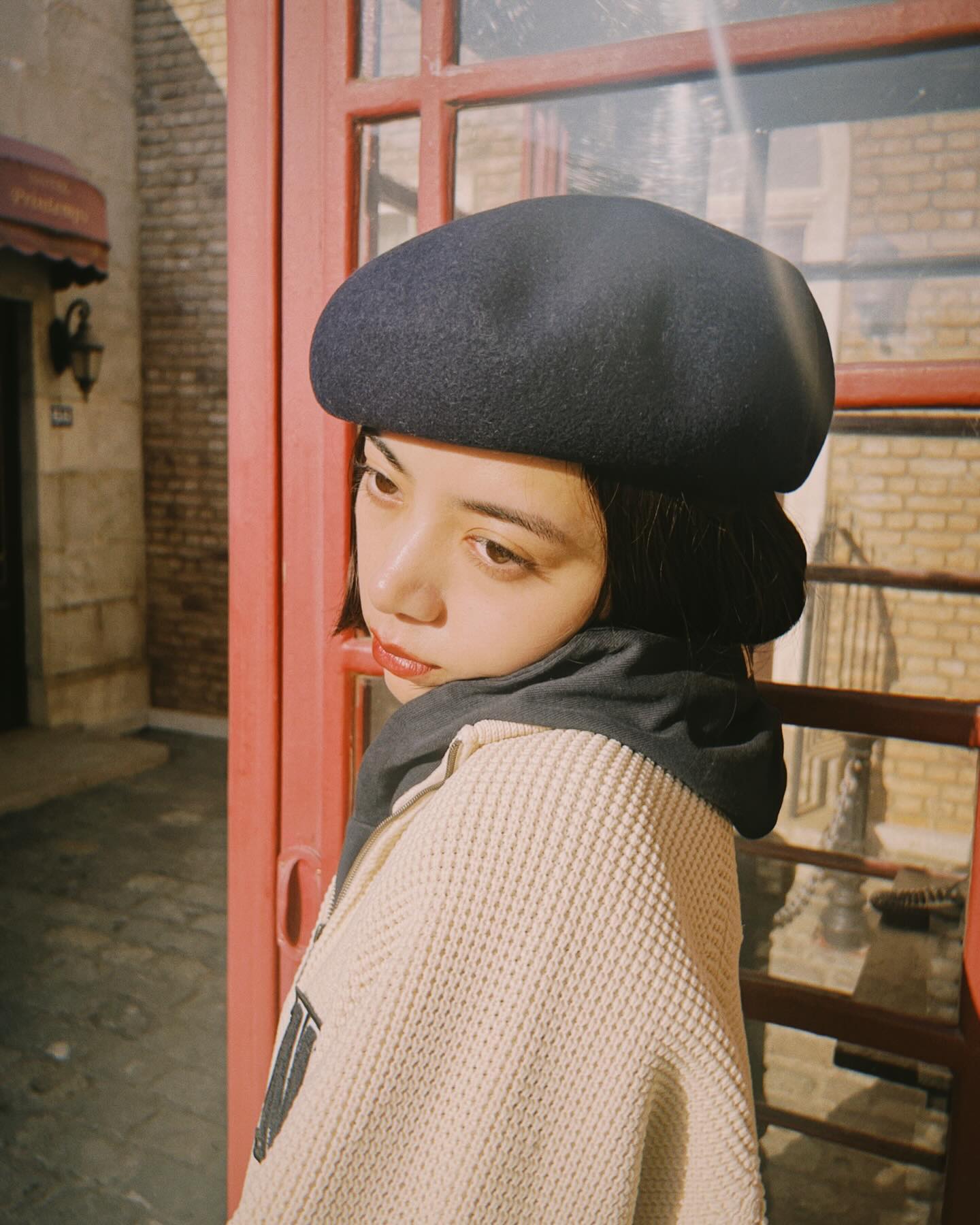 池田エライザの〇〇姿が可愛いと話題に❗️😳😳