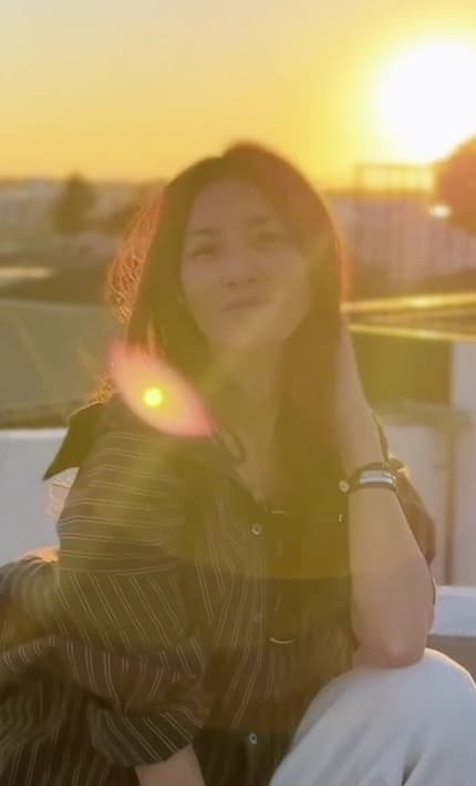 「え、行けば会えるってこと？」有名女優〇〇が、けやき坂のイルミネーションに現れることをポロリ…