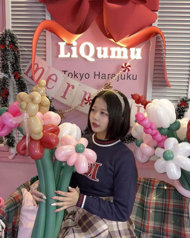 あの有名インフルエンサーの最新私服ショットが可愛すぎると話題に！