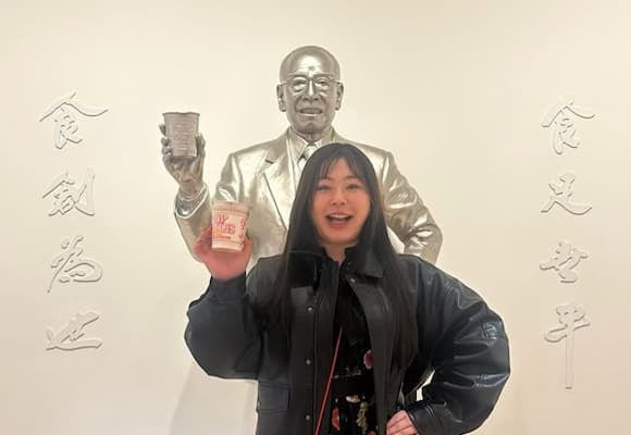 植草歩、おじさん2人と思い出旅in横浜