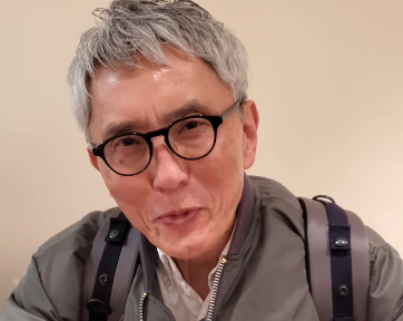 「このソフトクリーム、うまいなぁ」松重豊の至福の一口にファンも食欲刺激！