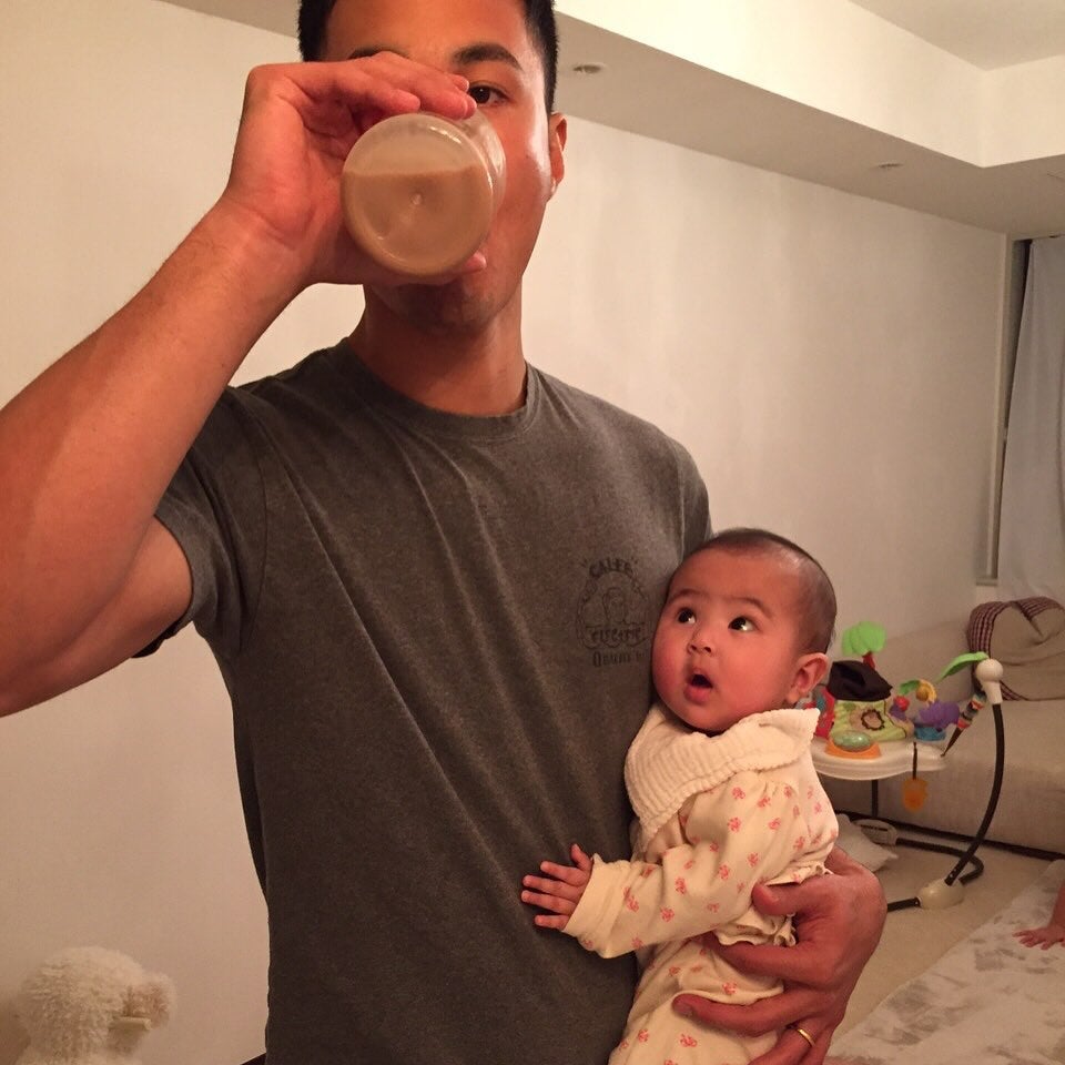 4児のイクメンパパタレント、次女の誕生日お祝い！赤ちゃんの頃のショットに「可愛すぎ」