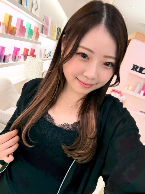 「この長さは久々な気がする」紀平梨花、可愛すぎるイメチェンヘアの自撮りショットにファンメロメロ！？