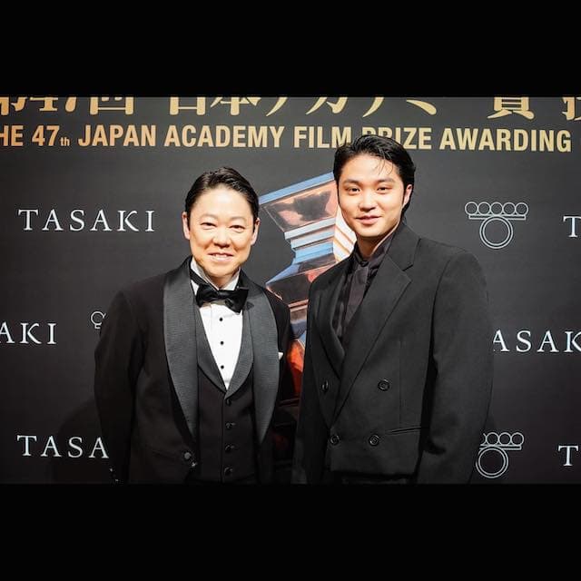 磯村勇斗が最優秀賞助演男優賞を受賞 あの人気ドラマのツーショットが話題に