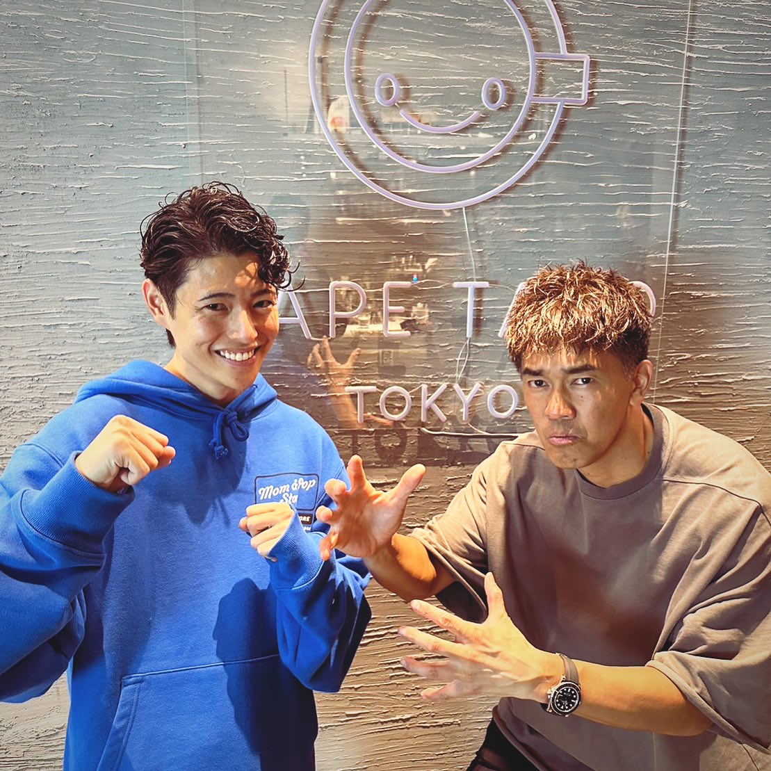 武井壮 フィリピンで最も有名な日本人との2ショット公開✨