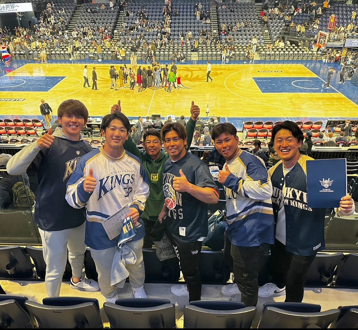 阪神・梅野隆太郎が”チーム梅野”でバスケ観戦へ✨「楽しいのが伝わってくるぅ〜」