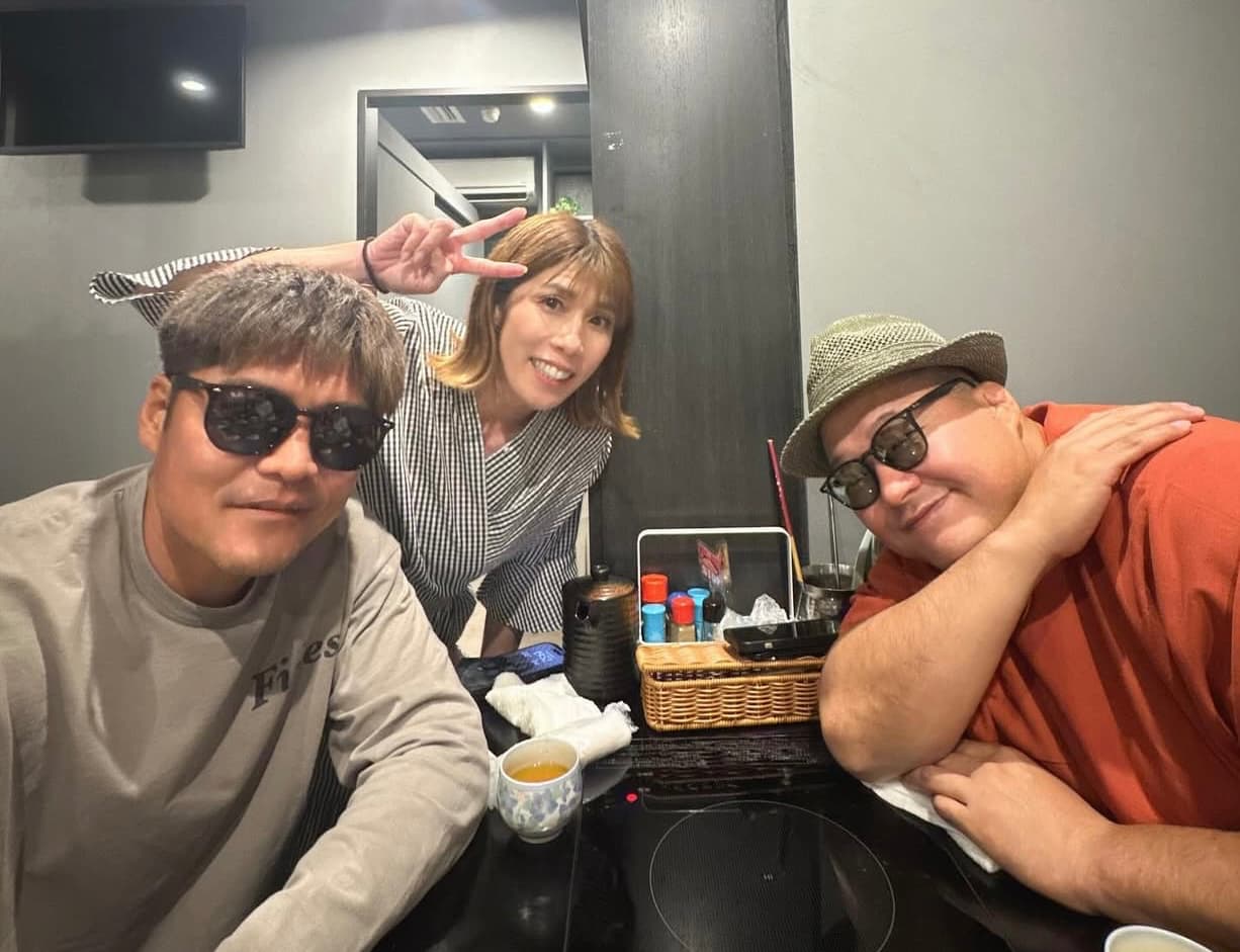 吉田沙保里、スペイン移住した元サッカー日本代表