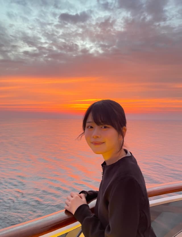 「贅沢させてもらっちゃいました」横田真子が船の上から最新ショットを披露