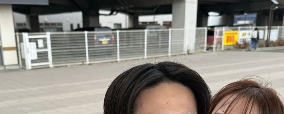 パリ五輪体操金・萱和磨夫婦、顔寄せラブラブ自撮り2ショットにファンほっこり♡