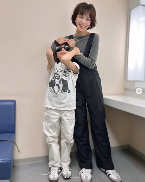 安田美沙子の息子がママの仕事場を見学！照れる姿に成長を感じる