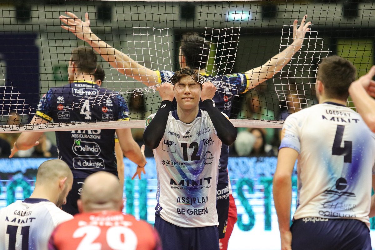 「まじで悔しい時、人ってネットですら隠れようとするらしい。」髙橋藍のお茶目な姿が話題に