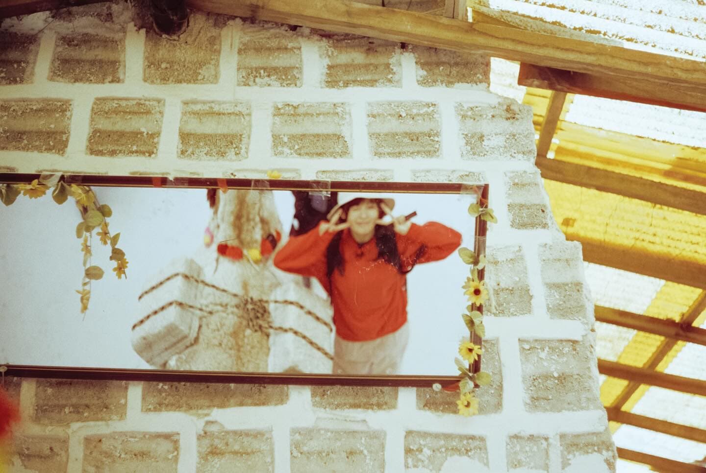 撮影地はボリビア＆ペルー！？  森七菜が最新フォトブックのオフショットを公開