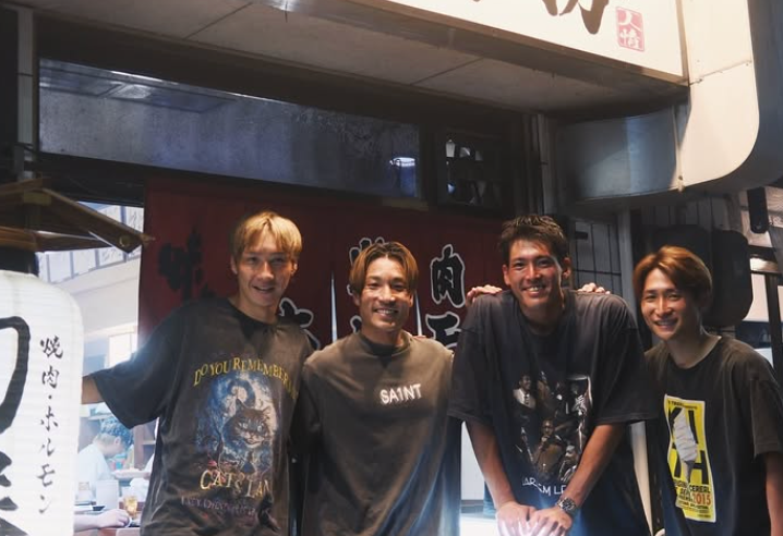 同期の絆感じる一夜！山中亮輔“第6回93年組同期会”で焼肉に舌鼓