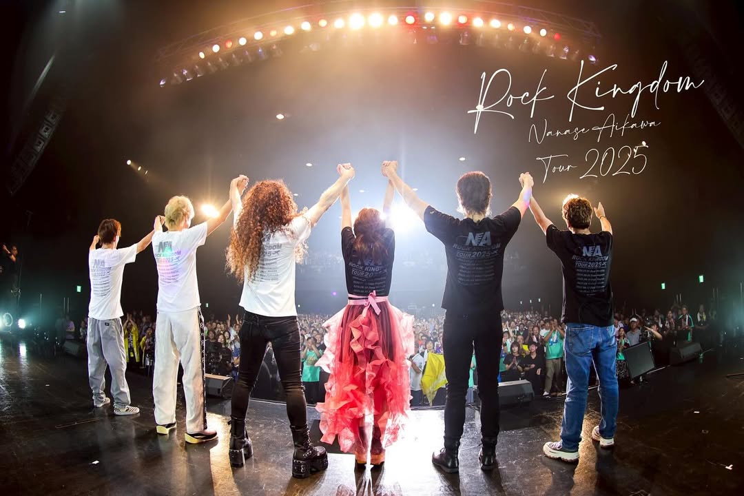 「まだまだ続くよどこまでも」相川七瀬がツアーファイナルでの後姿を公開！