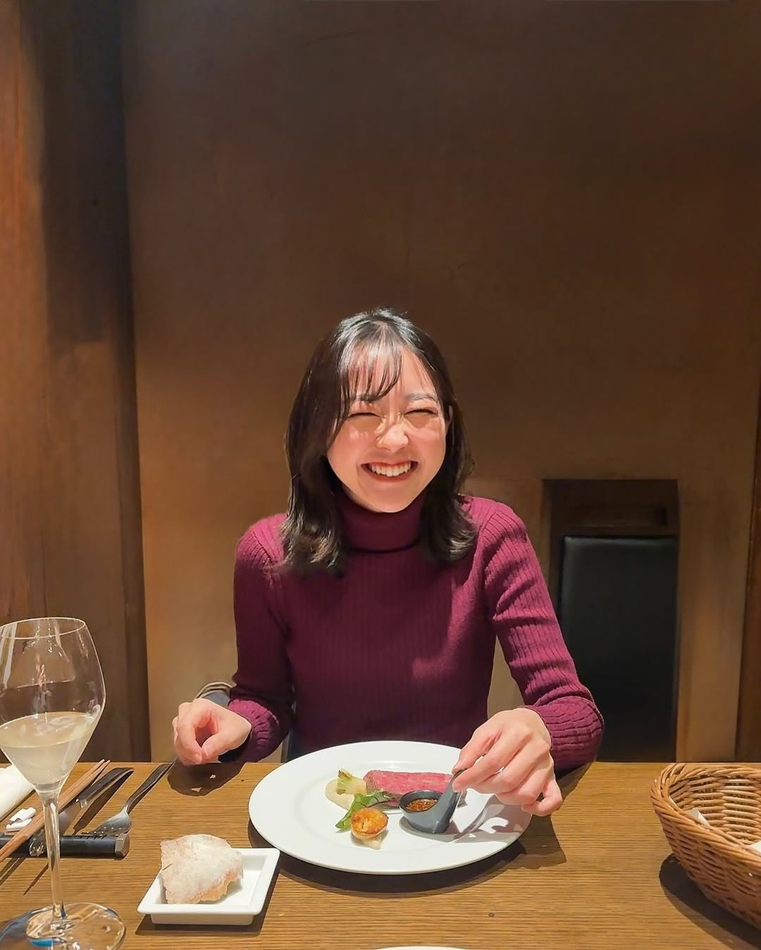 秋元真夏　TBS系｢よるのブランチ｣にて共演中のあのアナウンサーとご飯に！彼女目線がたまらない