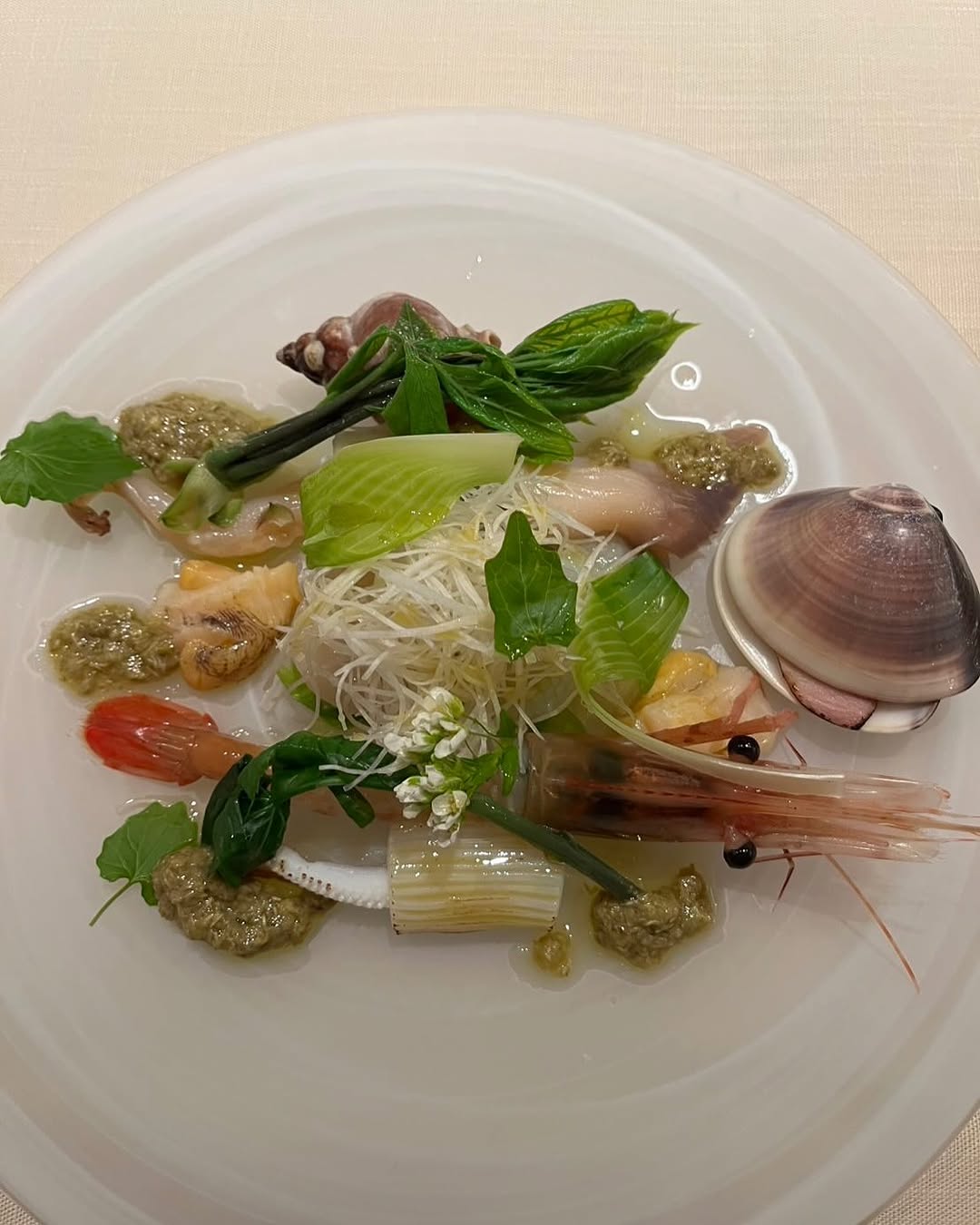 平石洋介、仙台で初フレンチを堪能！「見た目も味も素晴らしかった」と絶賛