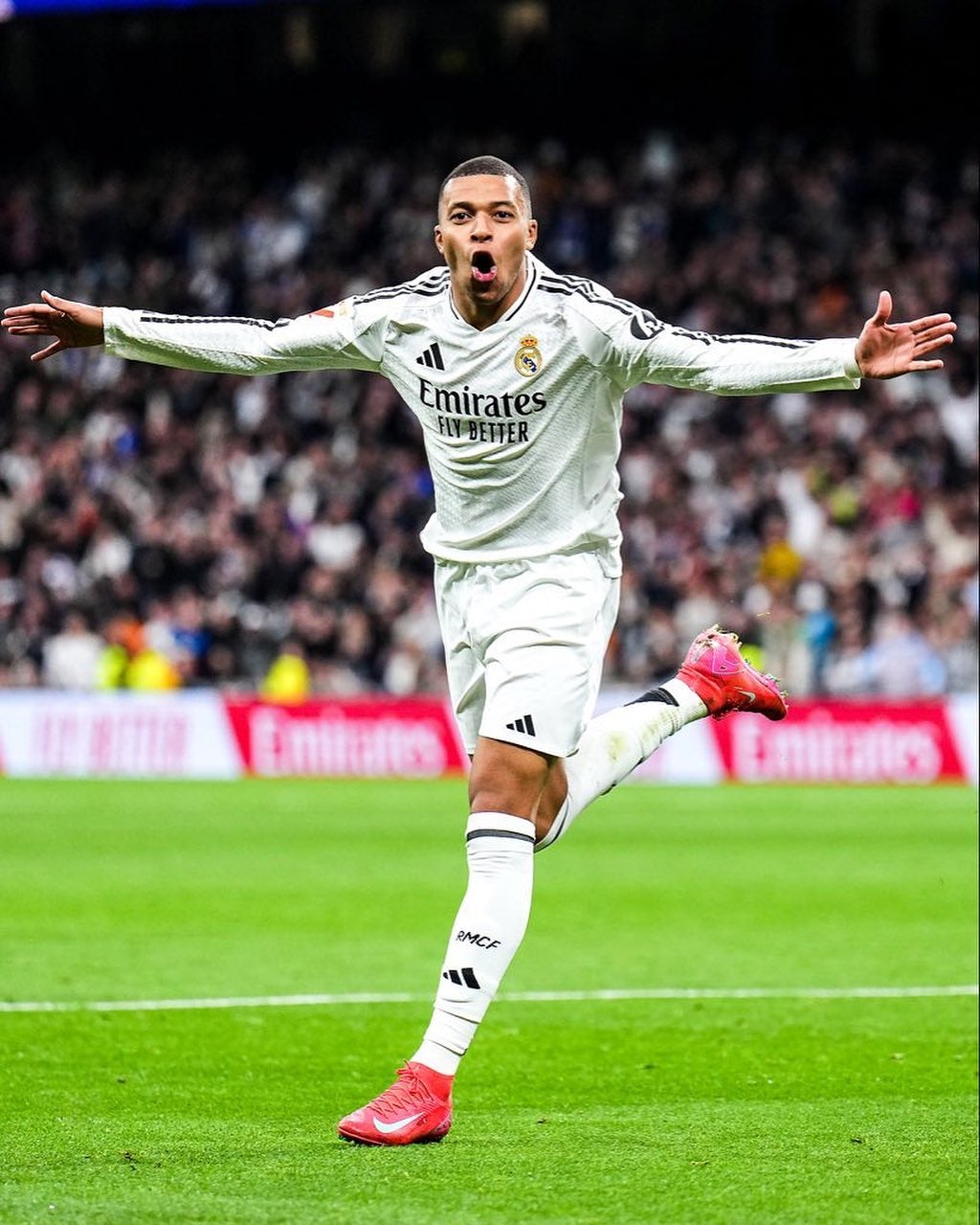 キリアン・エムバペが2ゴール　ラス・パルマス圧倒しレアル・マドリードが首位浮上