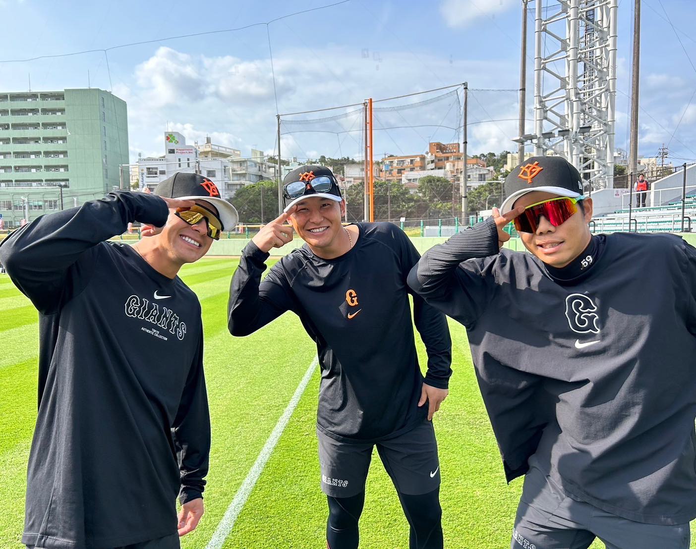 今季大注目の湯浅大・吉川尚輝・松原聖弥の３ショット✨ 春季キャンプを終え台湾遠征へ✈️