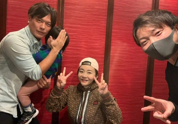 華原朋美が長男らとの最新ショット披露💓賑やかで楽しい年末を過ごす
