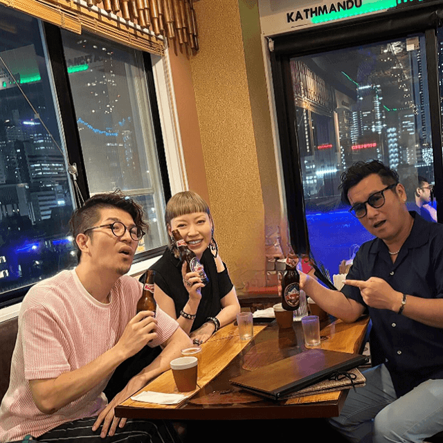 黒沢薫が打ち上げで「SHIHO」「伊藤大輔」と楽しい夜を過ごす