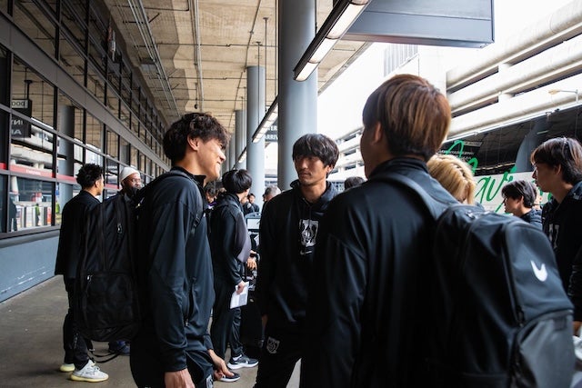 浦和レッズ、クラブW杯を終え帰国へ　国内戦に視野を向ける