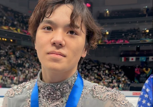 本音がポロリ❗️❓日本スケート連盟インスタに、宇野昌磨選手が登場
