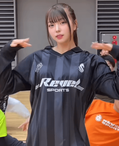 スッゲー可愛く変身した！」美女ビーチバレー選手、色気もただよう”激