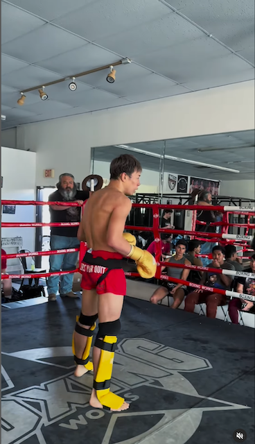 武尊がサウスポーの猛特訓！迫力の練習を公開！