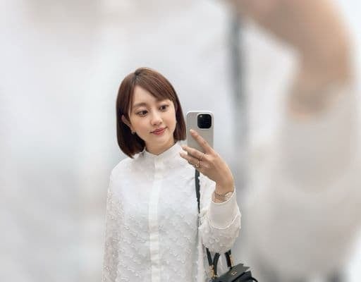 「ダイエットも継続中」菊地亜美、お気に入りのスタイルで近況を明かす！