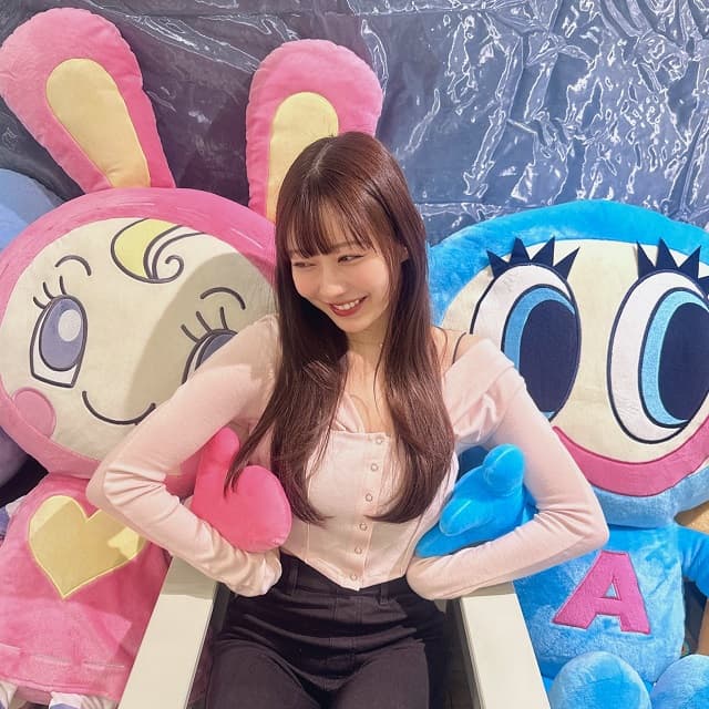 「最強コラボすぎ！」元NMB48 渡辺美優紀、平成女児が大好きなあのキャラとの”歓喜ショット”を公開！