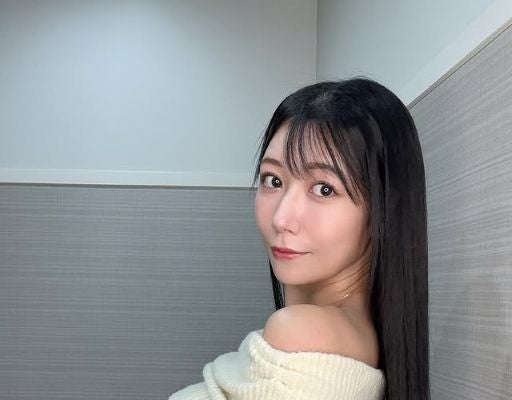 美人気象予報士・穂川果音、