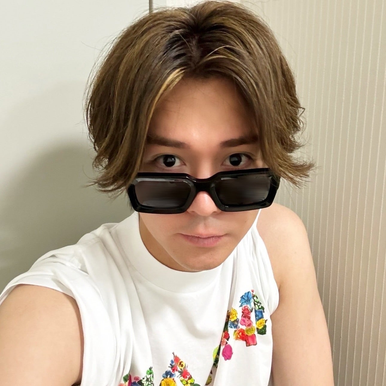 「地元大阪、やっぱり最高でした！」大人気アイドルが地元ライブのオフショット公開