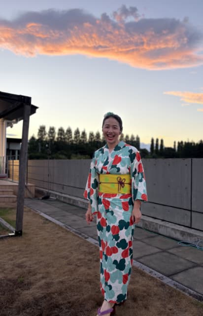 「仙台七夕花火大会が始まります!」レスリング・浜口京子が浴衣姿を披露！