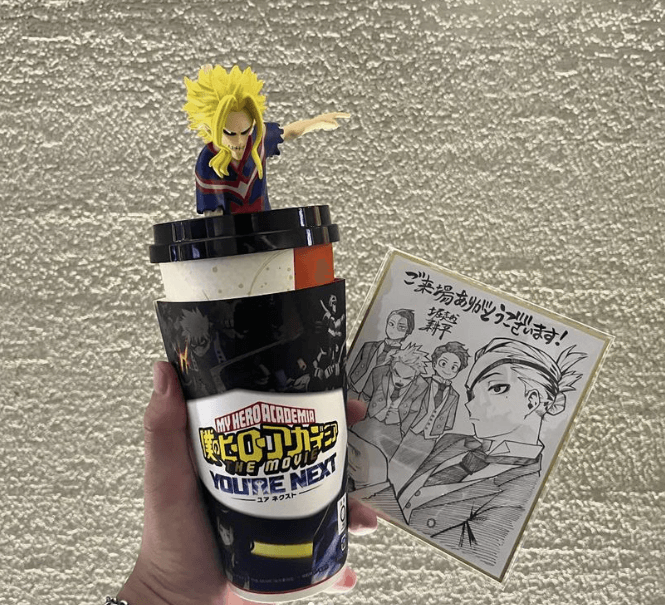 青柳亮生、『ヒロアカ』のヒーローに感化される！「次は君だ」フィギュアで大はしゃぎ