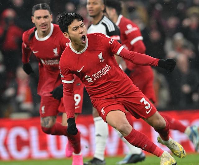 「THE MENTALITY」プレミア初ゴール記録の遠藤航がインスタ更新⚽️ 多くのスター選手がコメント👀