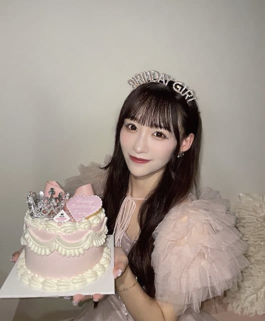 「もっともっと輝きますように」＝LOVEの音嶋莉沙が26歳の誕生日を迎え祝福の嵐