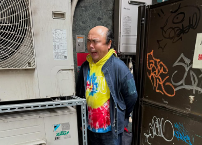 クロちゃん、思わぬ遭遇に驚愕！「でっかいゴキブリかと思ったしん！！」